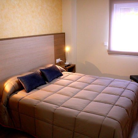 فندق Hostal Oregar سانتياغو دي كومبوستيلا المظهر الخارجي الصورة