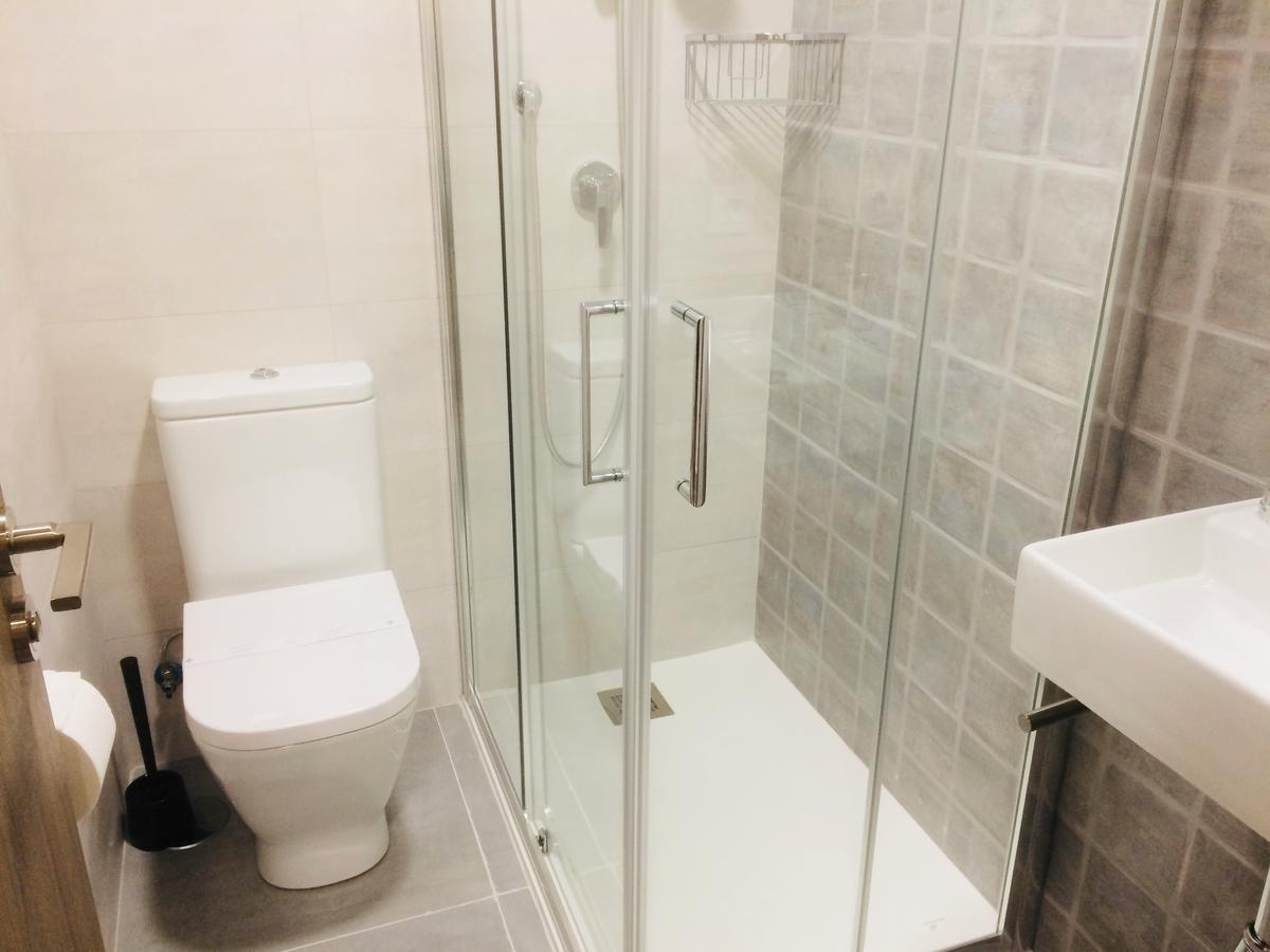 فندق Hostal Oregar سانتياغو دي كومبوستيلا المظهر الخارجي الصورة