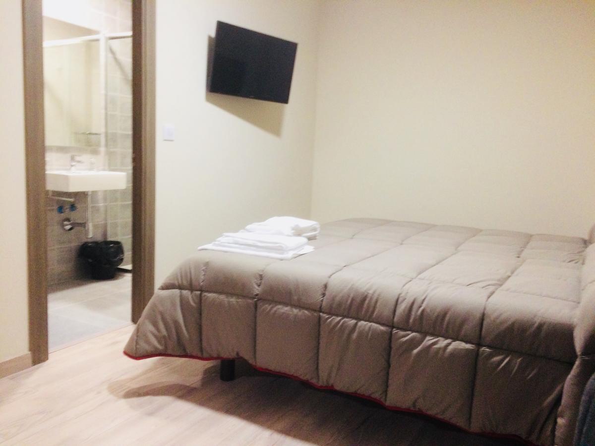 فندق Hostal Oregar سانتياغو دي كومبوستيلا المظهر الخارجي الصورة